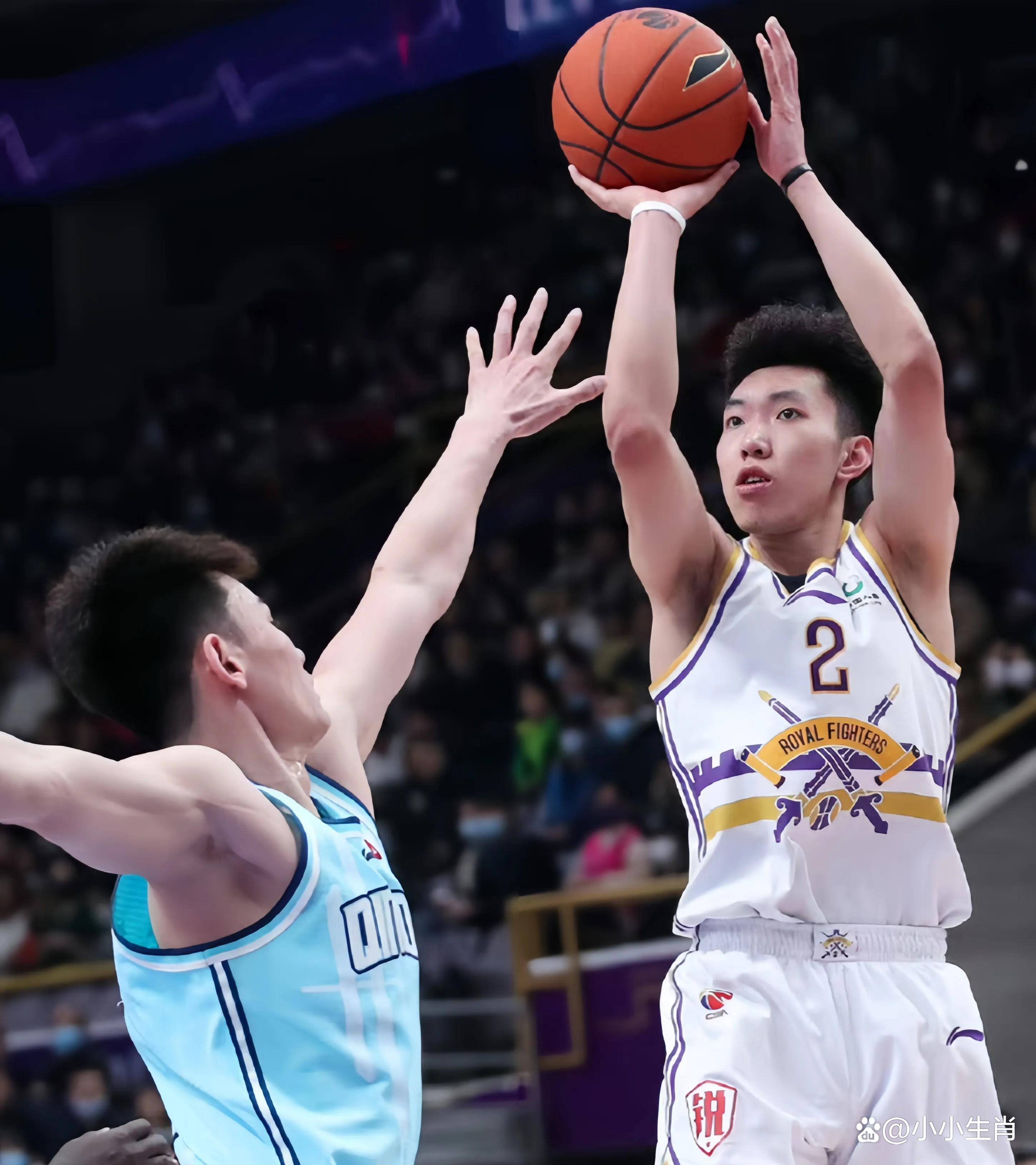 爱体育-广州男篮主场险胜海南，保持不败纪录！
