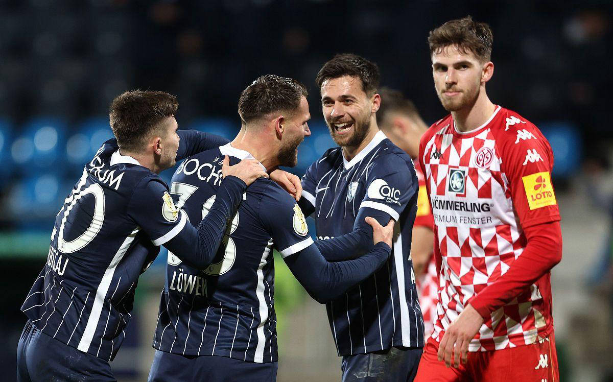 霍芬海姆战平对手，保持中游稳定