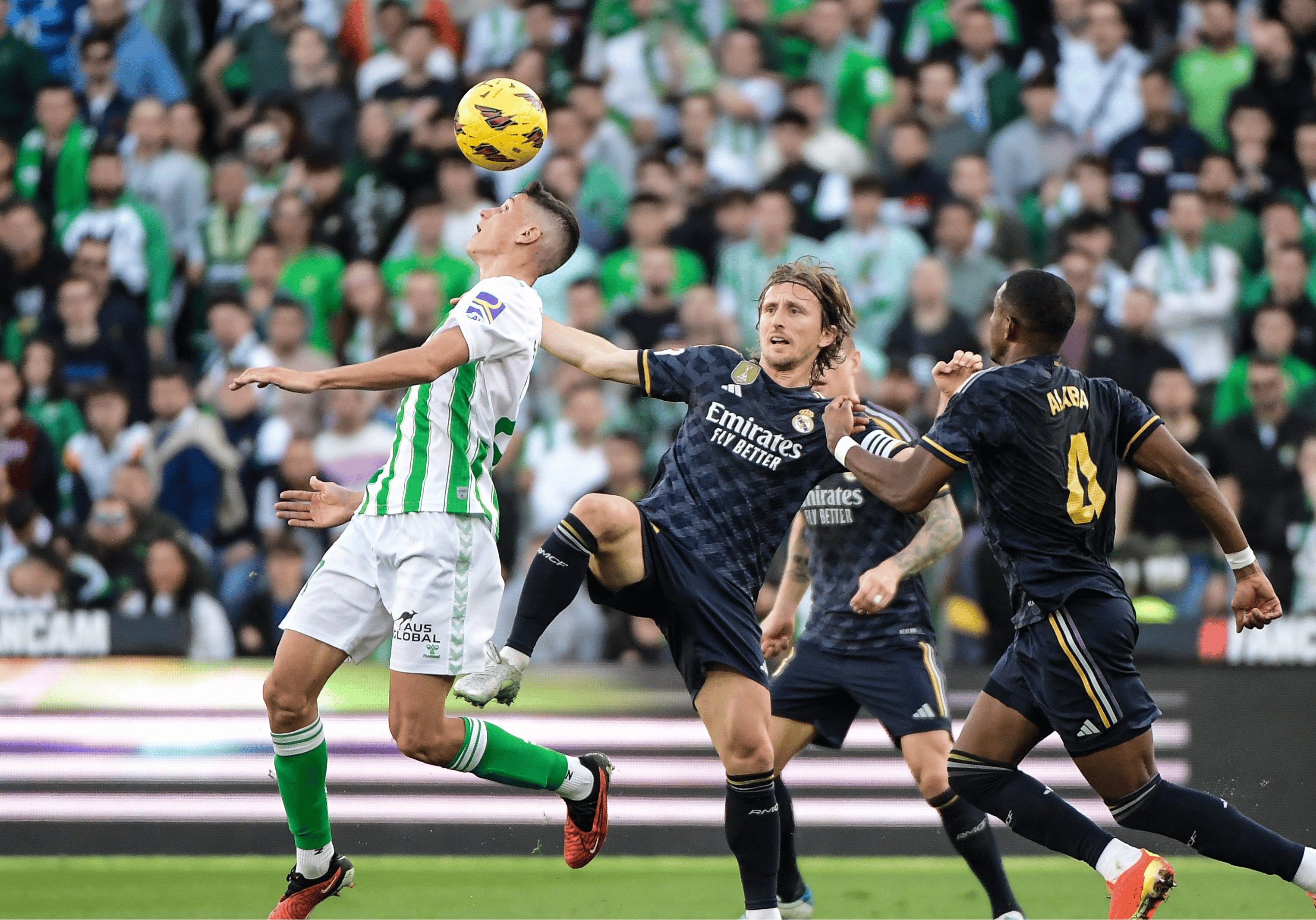 西班牙篮球队实力强劲，逆袭击败强敌