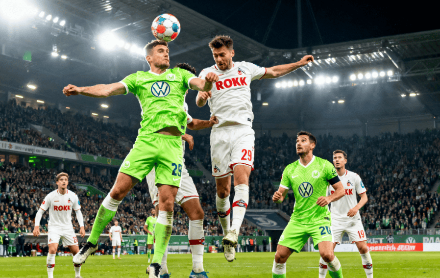 沃尔夫斯堡后防表现火热，稳坐联赛领先位置