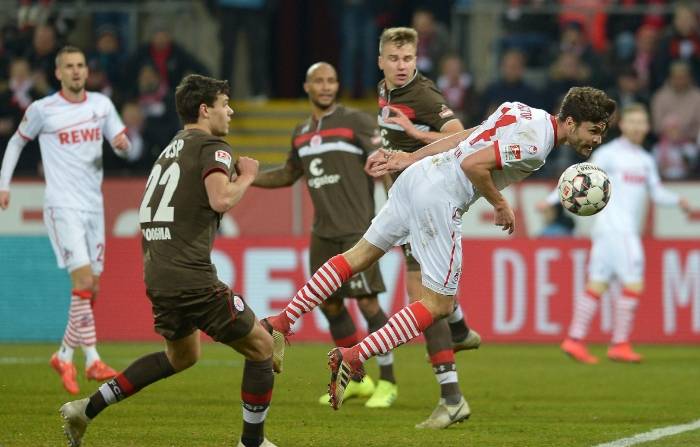 科隆主场告负，被门兴格拉德巴赫压制