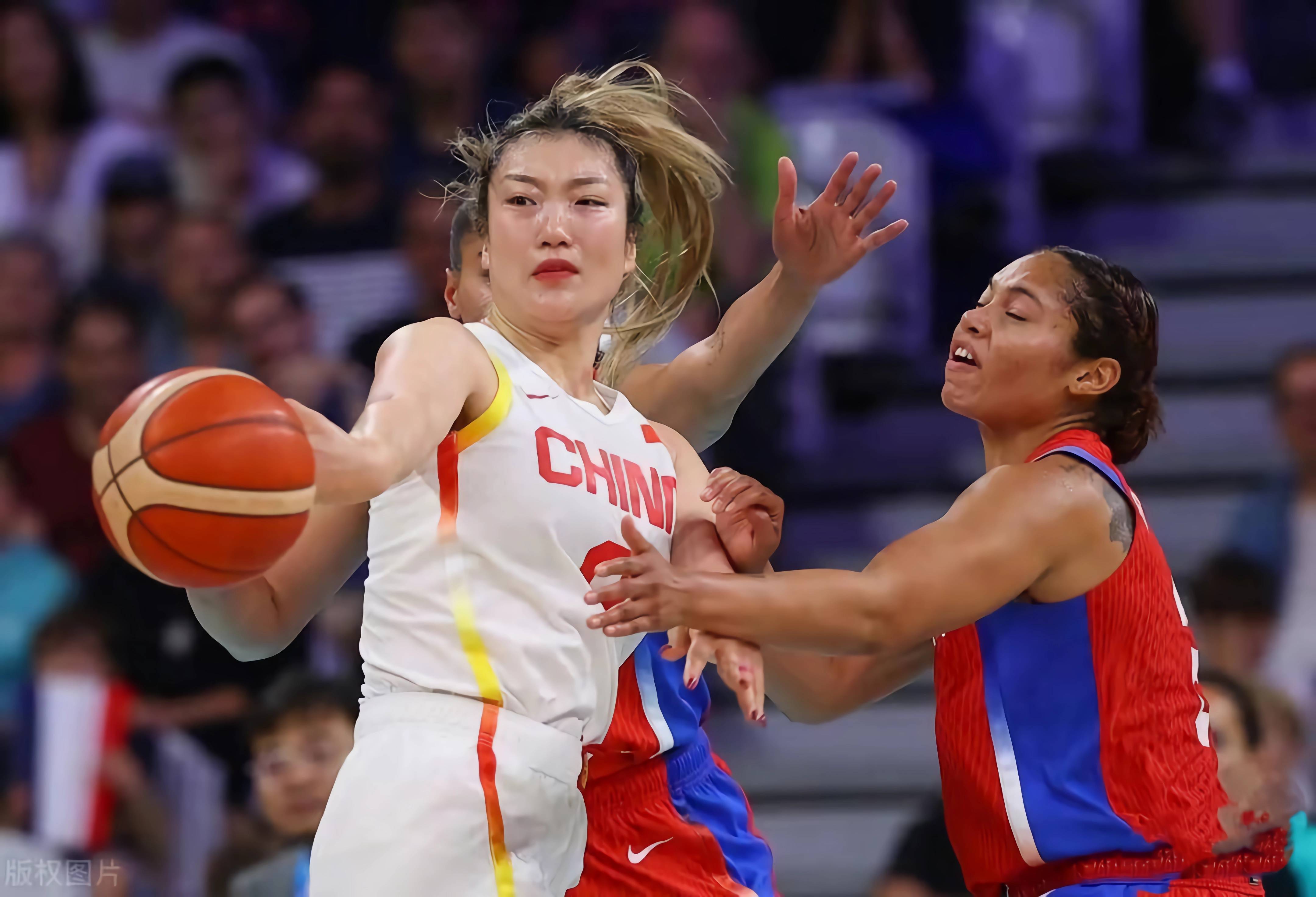 爱体育官方网站-国内优秀球员脱颖而出，声名鹊起