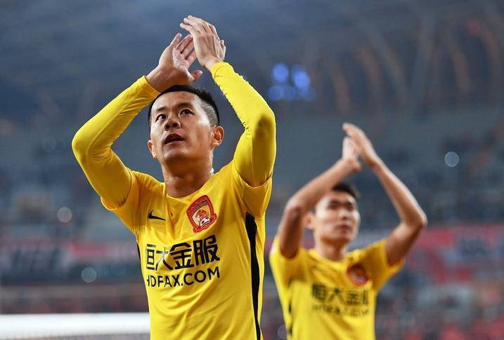 恒大主场轻取泰达，继续压制对手