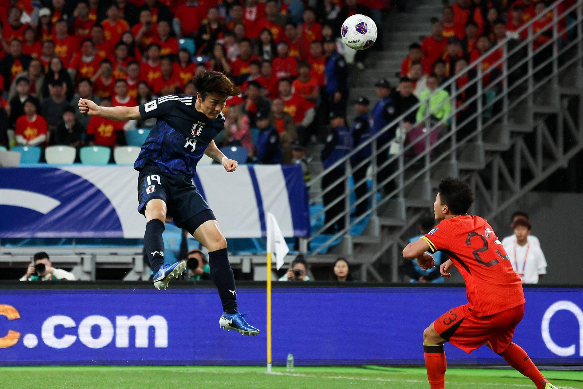 爱体育-亚洲赛场上的比赛再次掀起高潮，令人难忘