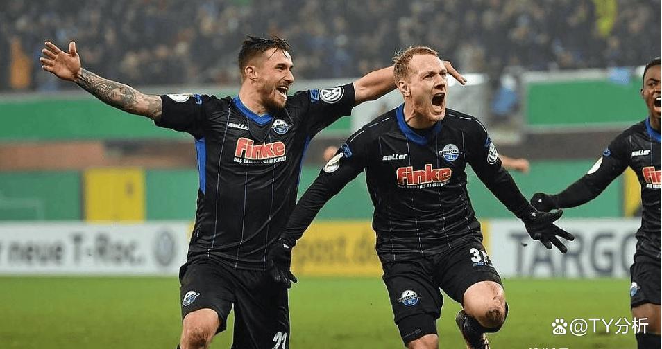 爱体育官方网站-沙尔克04遭遇连败，保级形势严峻