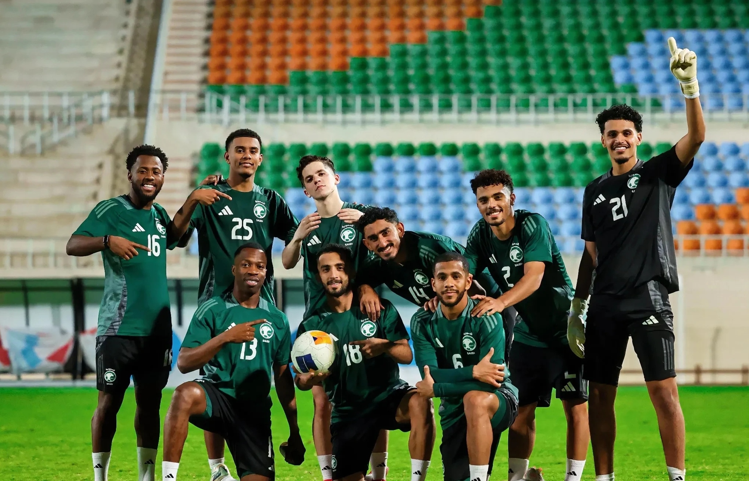 爱体育官网-沙特球队成功晋级半决赛，实现逆袭！