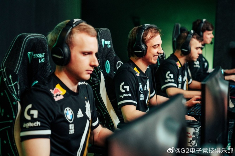 爱体育-巴黎客场轻取南特，继续保持不败金身