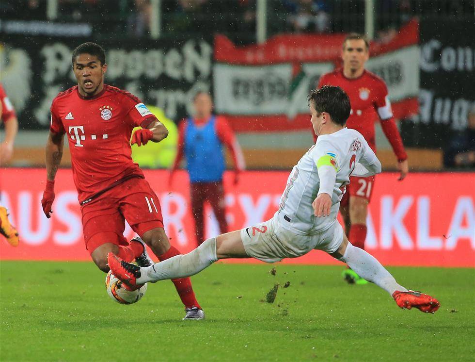 福莱尔滨客场战平奥格斯堡