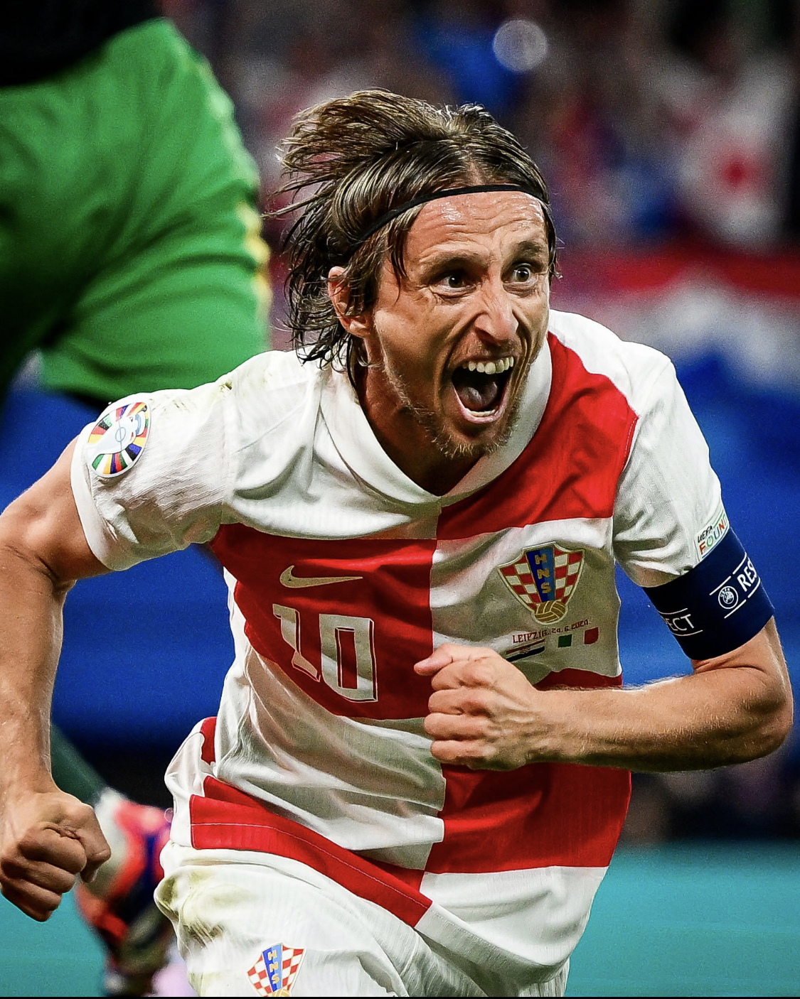 爱体育官方网站-罗维奇绝杀，克罗地亚意外晋级欧洲预选赛四强