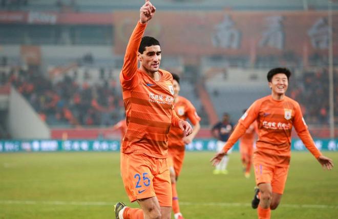 爱体育官方网站-国安客场对阵鲁能，谁将成为赢家？