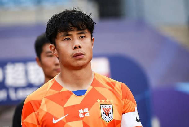 苏宁遭遇挑战，主帅面临考验