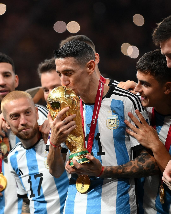 阿根廷队在莫斯科战胜爱尔兰队