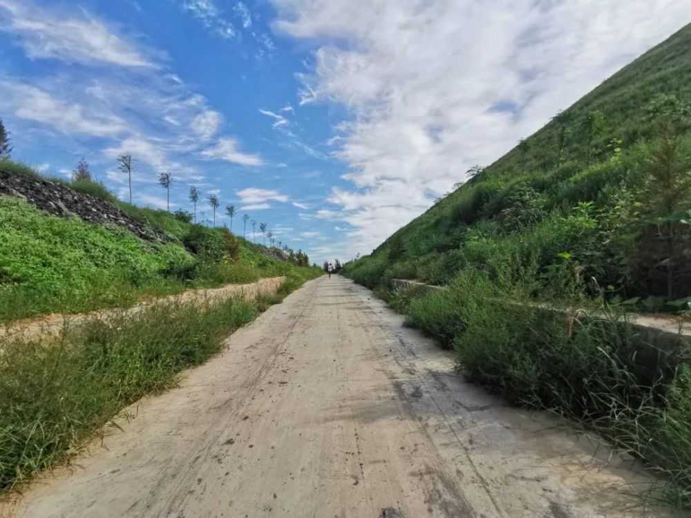 爱体育-黑山侥幸保住平局，前景不容乐观