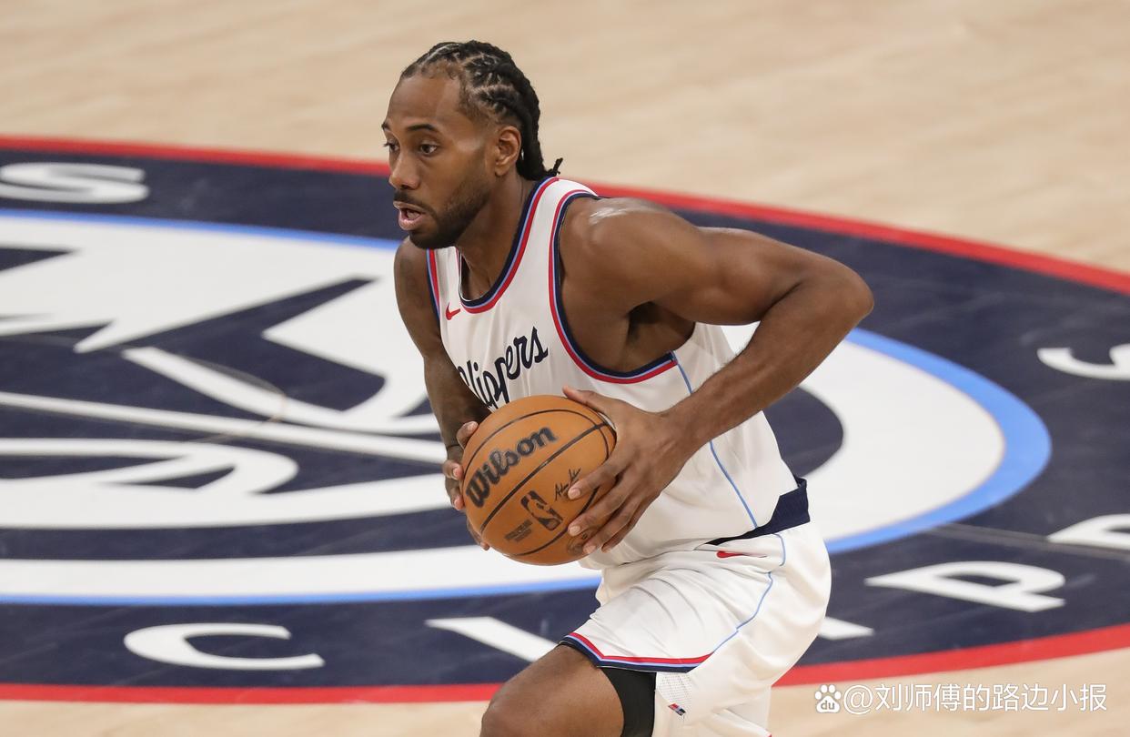 爱体育-快船球员接受采访：会努力突破低谷期