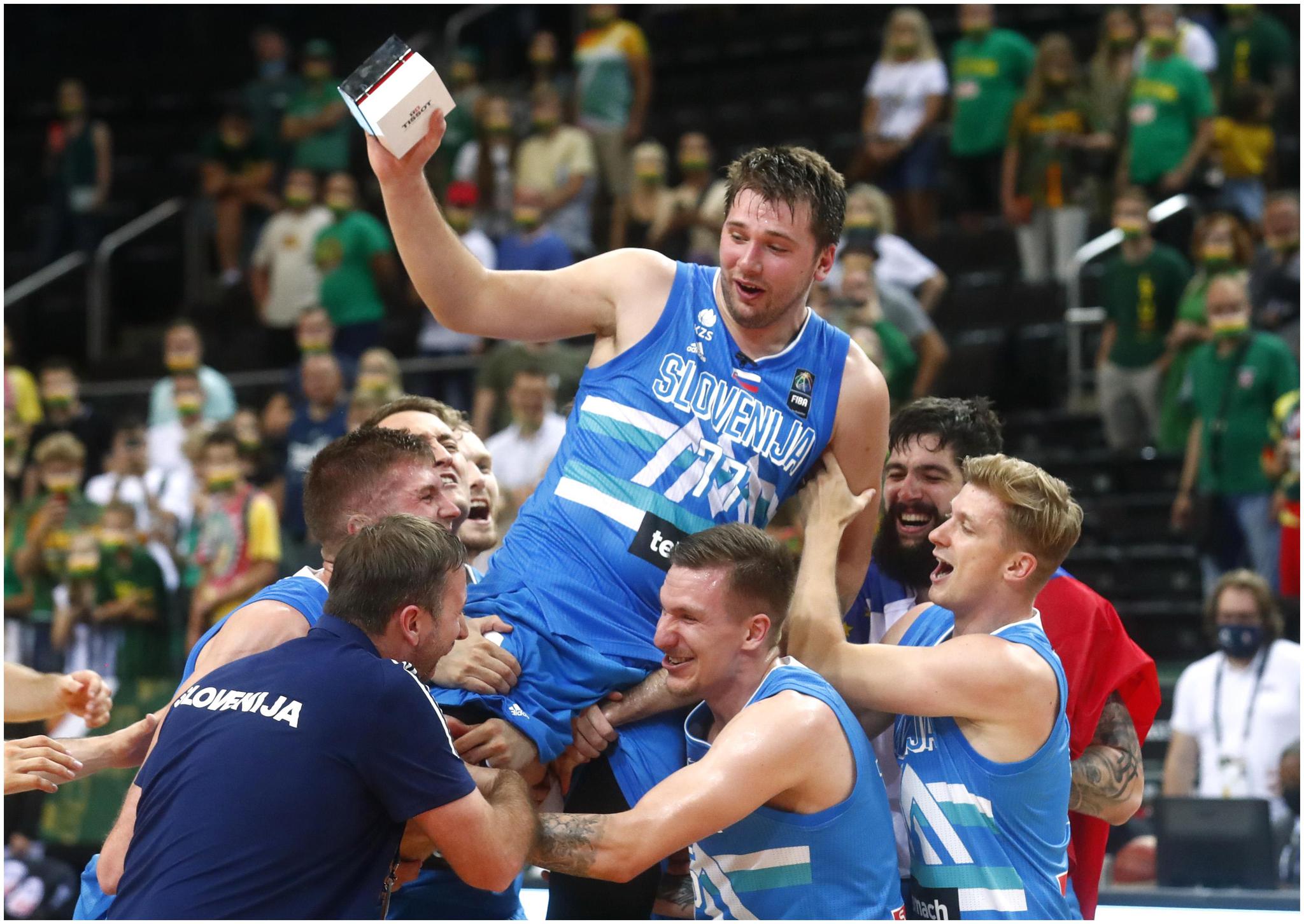 斯洛伊尼亚闯入四强，摩洛哥国脚致命一击