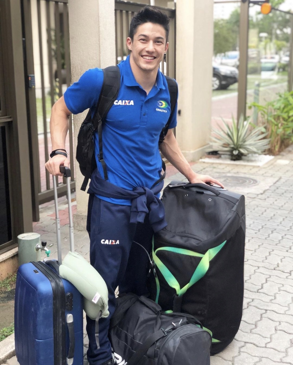 爱体育官网-体操赛场上技艺超群，巴西队意外失误令人唏嘘