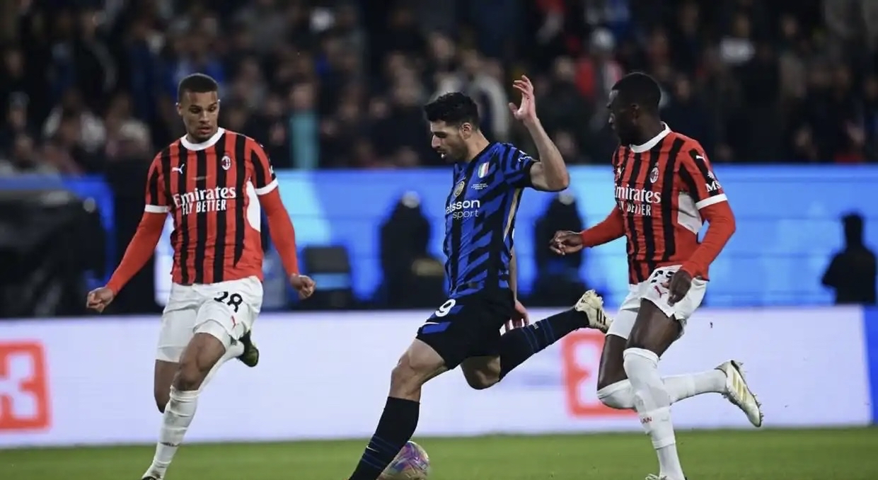 爱体育官方网站-AC米兰惨遭逆转，错失领先优势