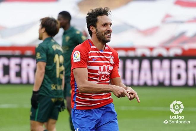 爱体育-格拉纳达遭遇沉重失利，艰难晋级