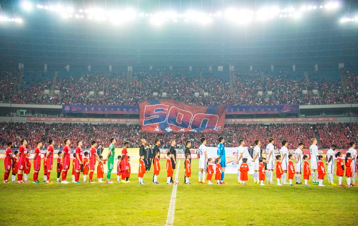 重庆斯威主场告捷,球队士气高涨 重庆斯威主场告捷,球队士气高涨