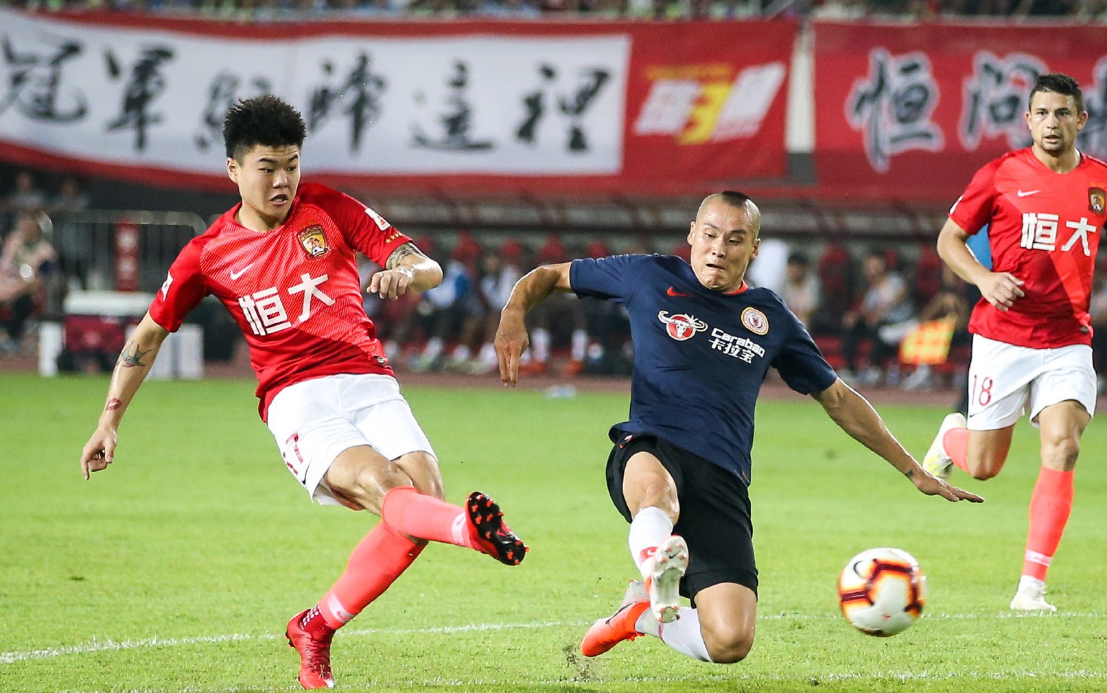 爱体育官方网站-瓦伦西亚重整旗鼓，力争扭转颓势