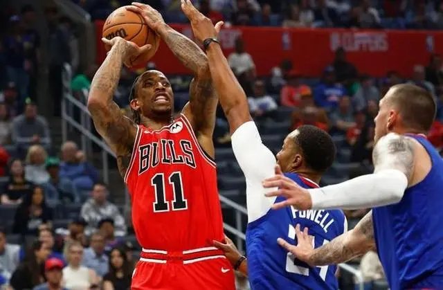 爱体育-快船战胜公牛取得胜利