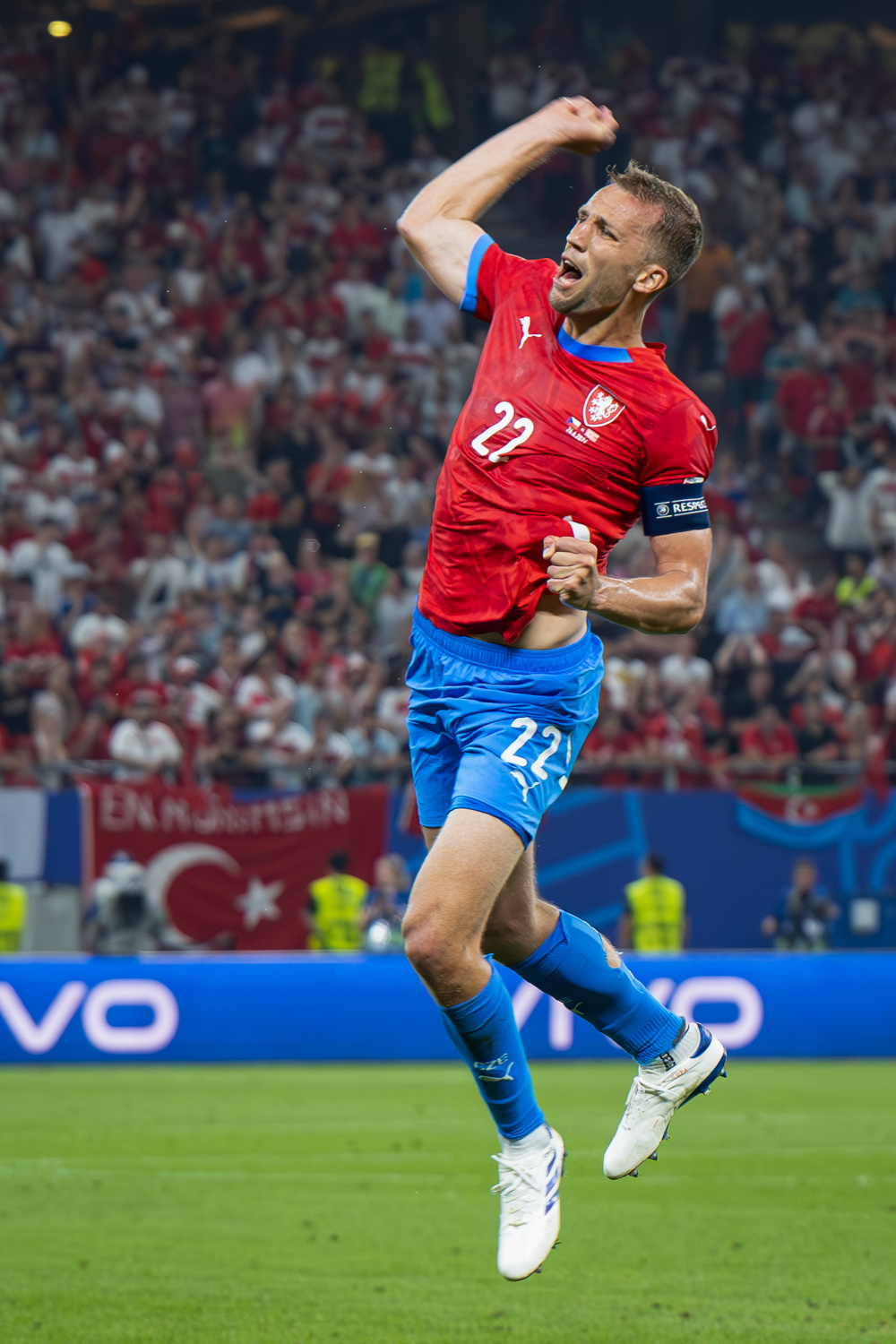 爱体育-乌拉圭前锋在土耳其足球圈引起轰动