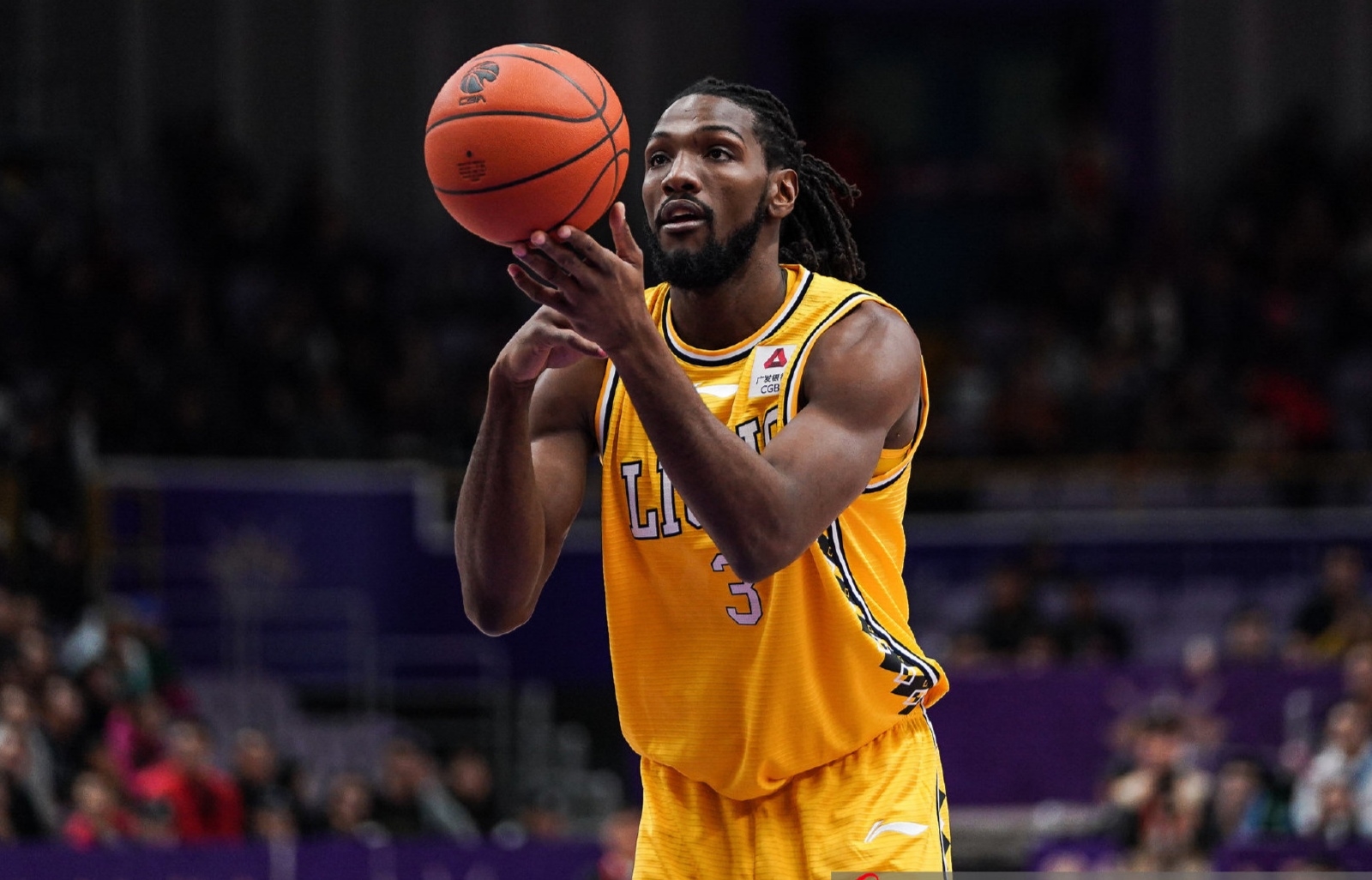 效力法兰克福的球员表现出色,势不可挡 效力法兰克福的球员表现出色,势不可挡